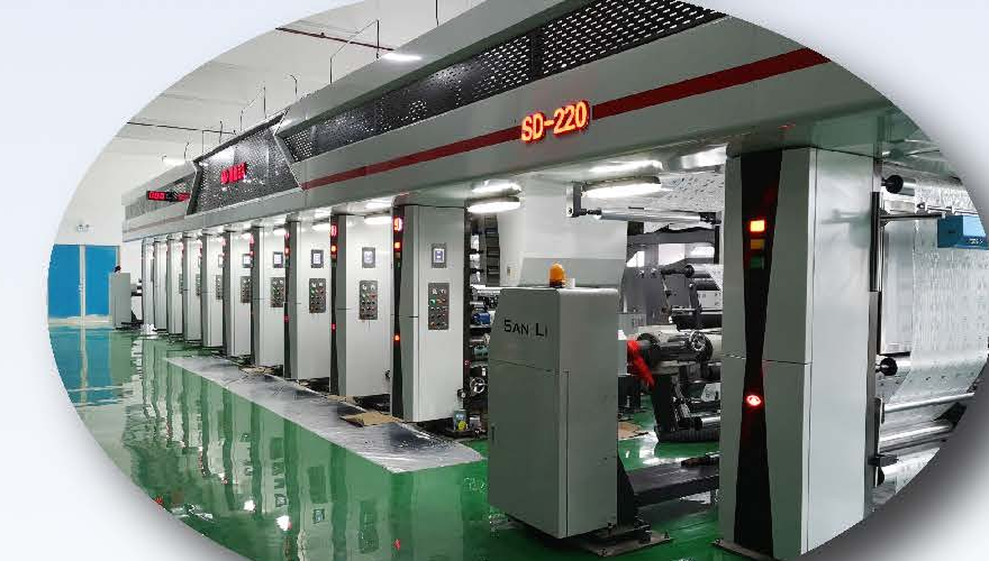 包装用フィルムの量産工程